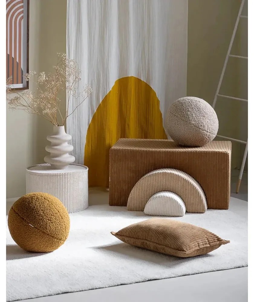 Кафява детска възглавница за диван от рипсено кадифе Bolster – Wigiwama