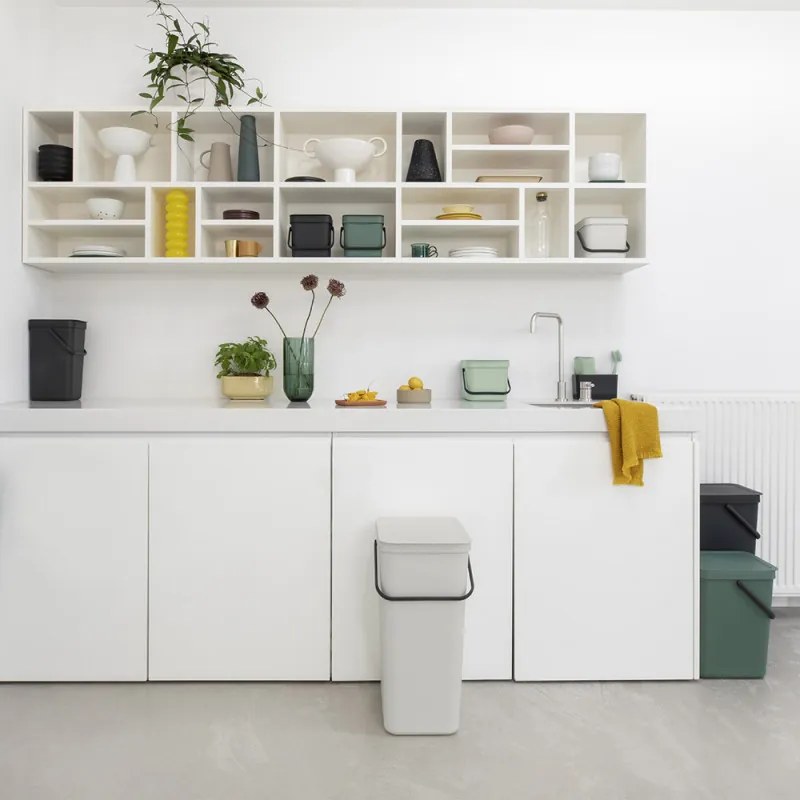 Кош за разделно събиране на боклук Brabantia Sort&Go 1005520, 3 л, Дръжка, Възможност за стенен монтаж, Светлозелен