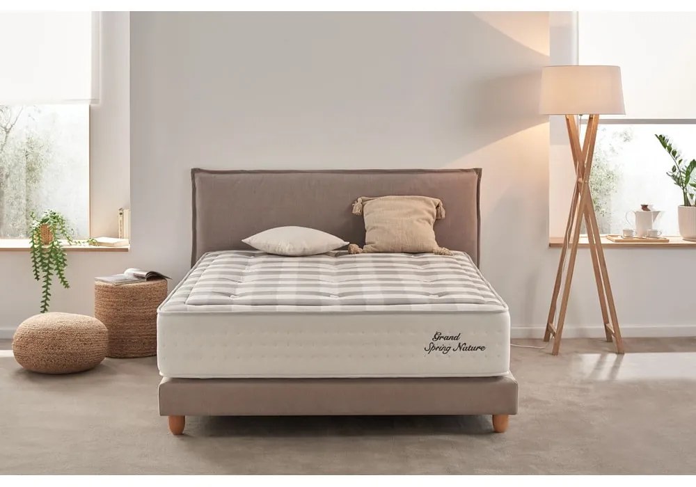 Средно твърд с пружини терморегулиращ матрак 160x200 cm Grand Spring Nature – Moonia