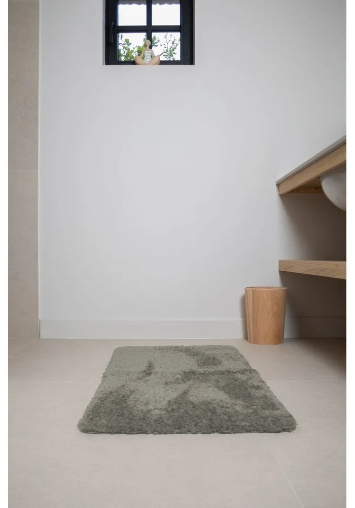 Кафява неплъзгаща се постелка за баня Jule, 60 x 60 cm - Tiseco Home Studio