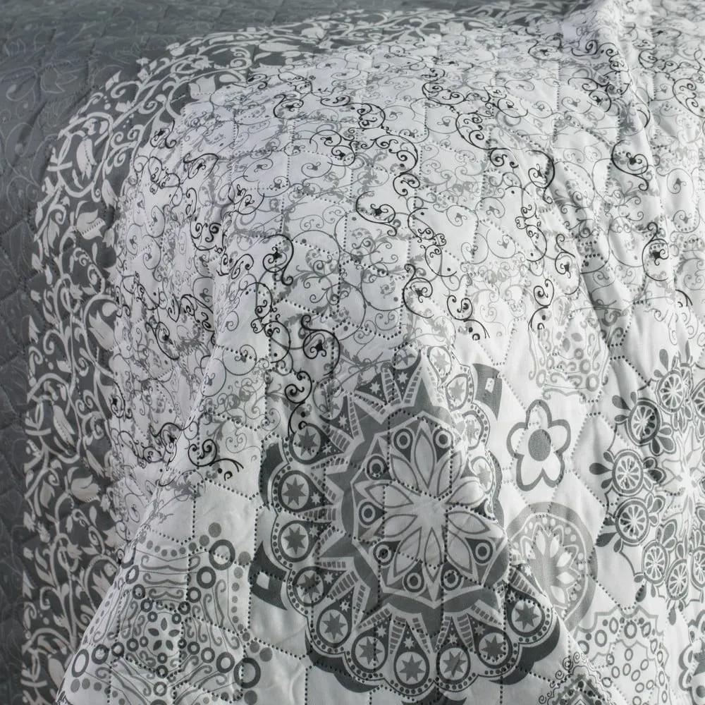 Бяла и сива двустранна покривка за легло от микрофибър , 220 x 240 cm Alhambra - DecoKing