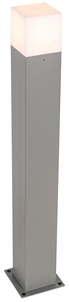 Външна лампа Denmark P70 сива с пирон за заземяване и кабелен ръкав