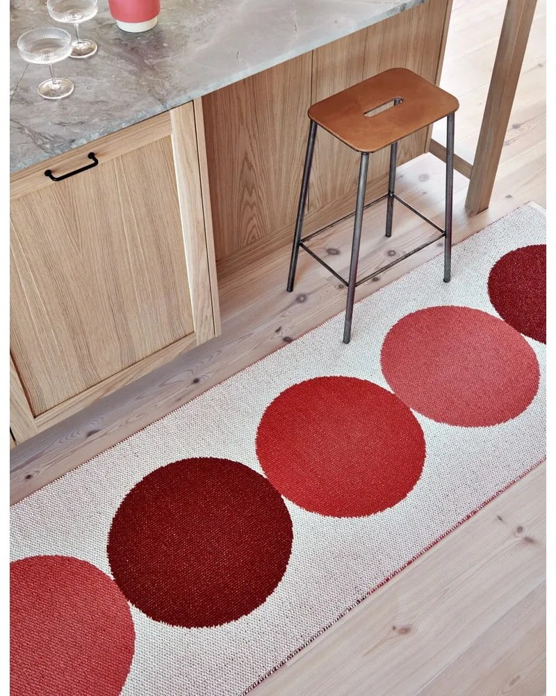 Червен и кремав килим за открито и закрито 70x140 cm Otto Berry – Pappelina