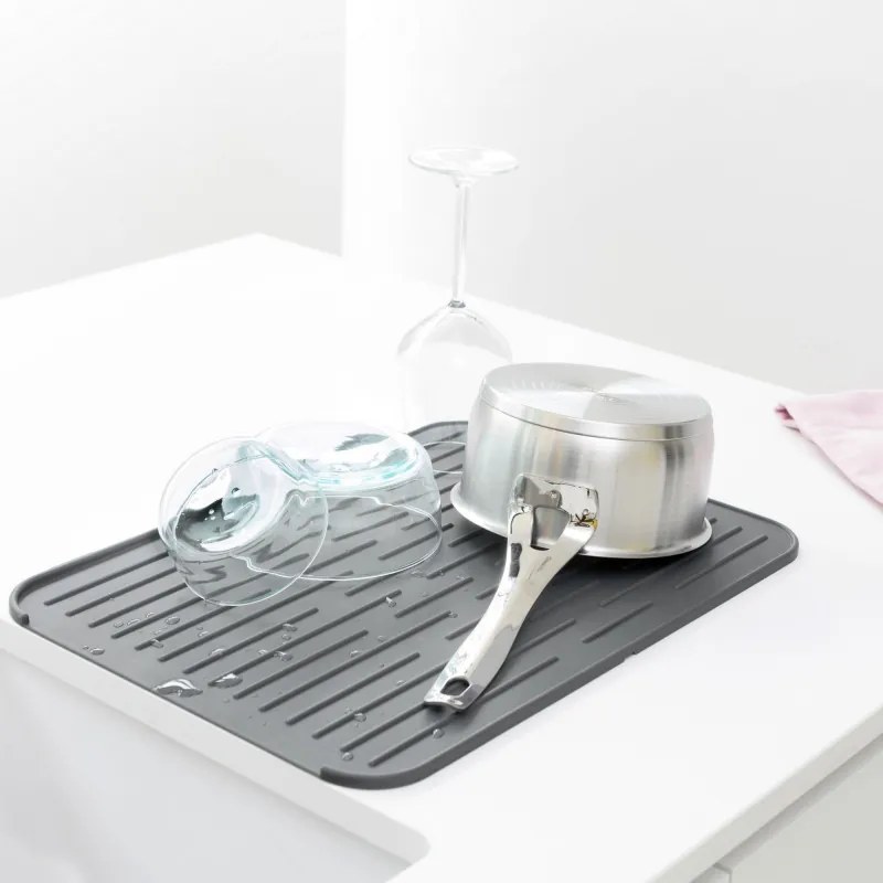 Силиконова подложка за сушене на съдове Brabantia SinkSide 1000206, 43.5x32.5 см, Сгъваема, Тъмносив