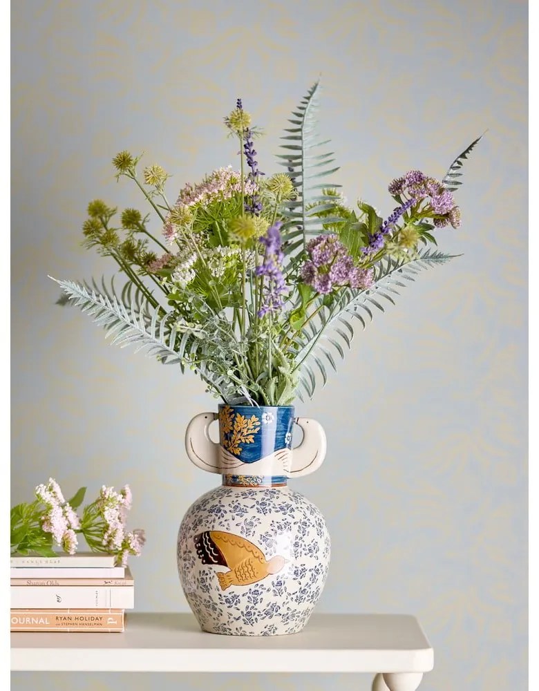 Глинена ръчно рисувана ваза (височина 23,5 cm) Hezha – Bloomingville