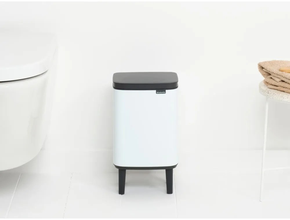 Бяло стоманено кошче за боклук 4 l Bo Hi – Brabantia