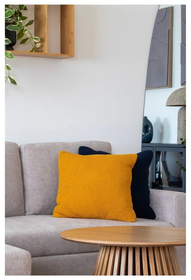 Декоративна възглавница от рециклиран памук 45x45 cm Santos – House Nordic