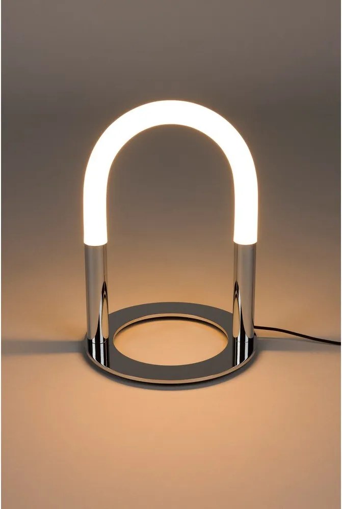 Метална LED затъмняваща се настолна лампа в сребрист цвят (височина 36 cm) Arch – Zuiver