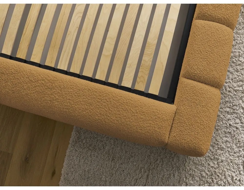 Двойно тапицирано легло с място за съхранение с включена подматрачна рамка в цвят горчица 140x190 cm Denali – Bobochic Paris