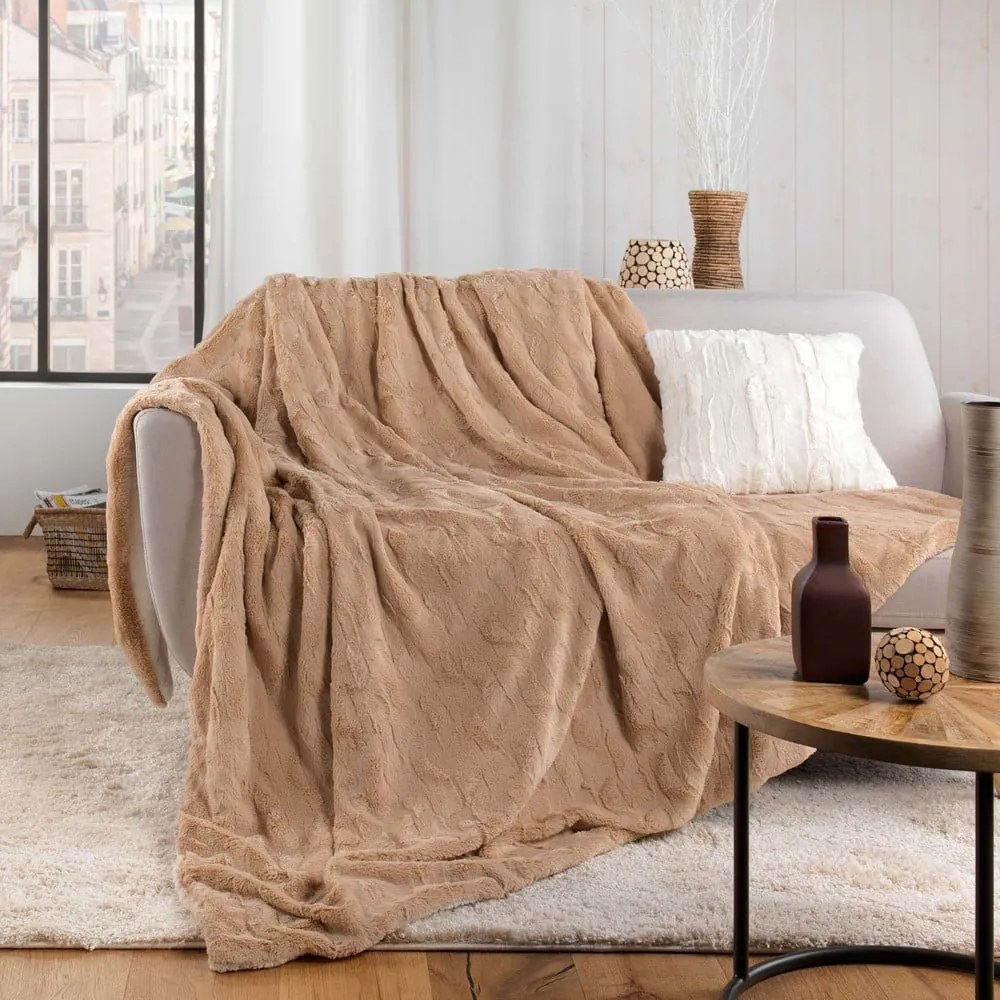 Светлокафяво одеяло от микроплюш 180x220 cm Foxy – douceur d'intérieur