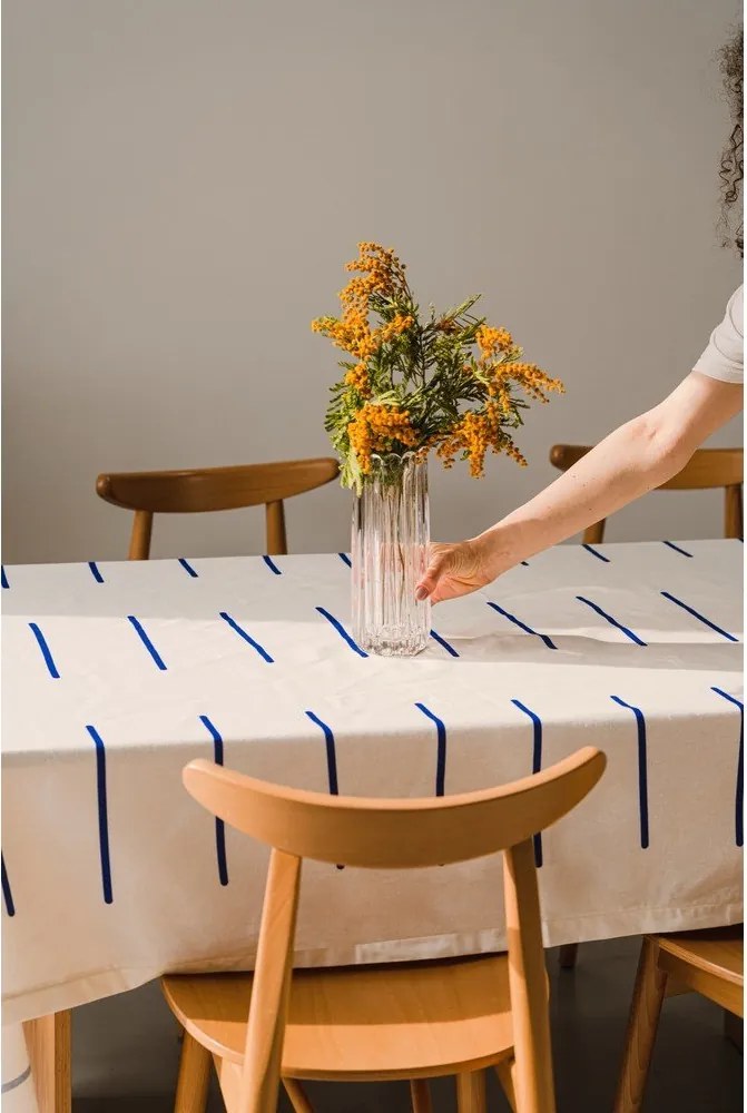 Покривка за маса със смес от лен 140x250 cm Marr – noo.ma