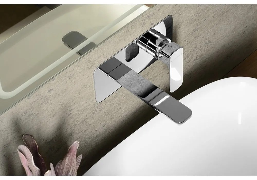 Вградена батерия за мивка в лъскаво-сребрист цвят (1 изход) Spy – Sapho