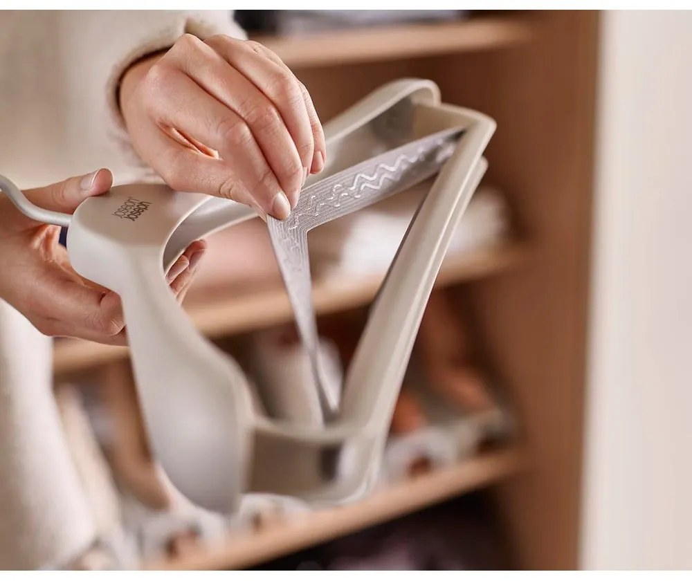 Пластмасови закачалки в комплект от 2 бр. Orderly – Joseph Joseph