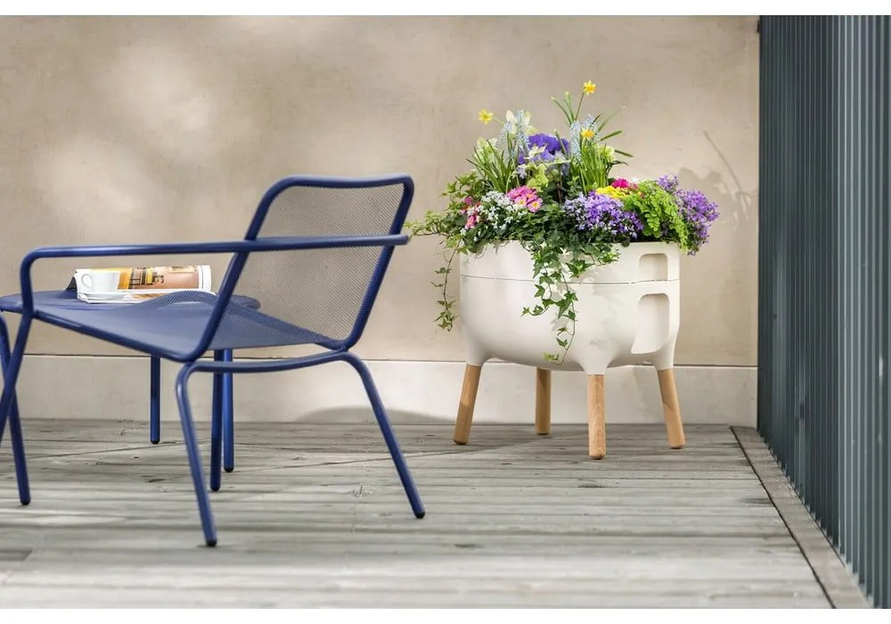 Пластмасов самонапояващ се съд за отглеждане на растения Urbalive – Plastia