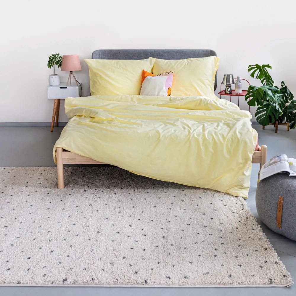 Черен/кремав килим 140x200 cm Dottie Black – Universal