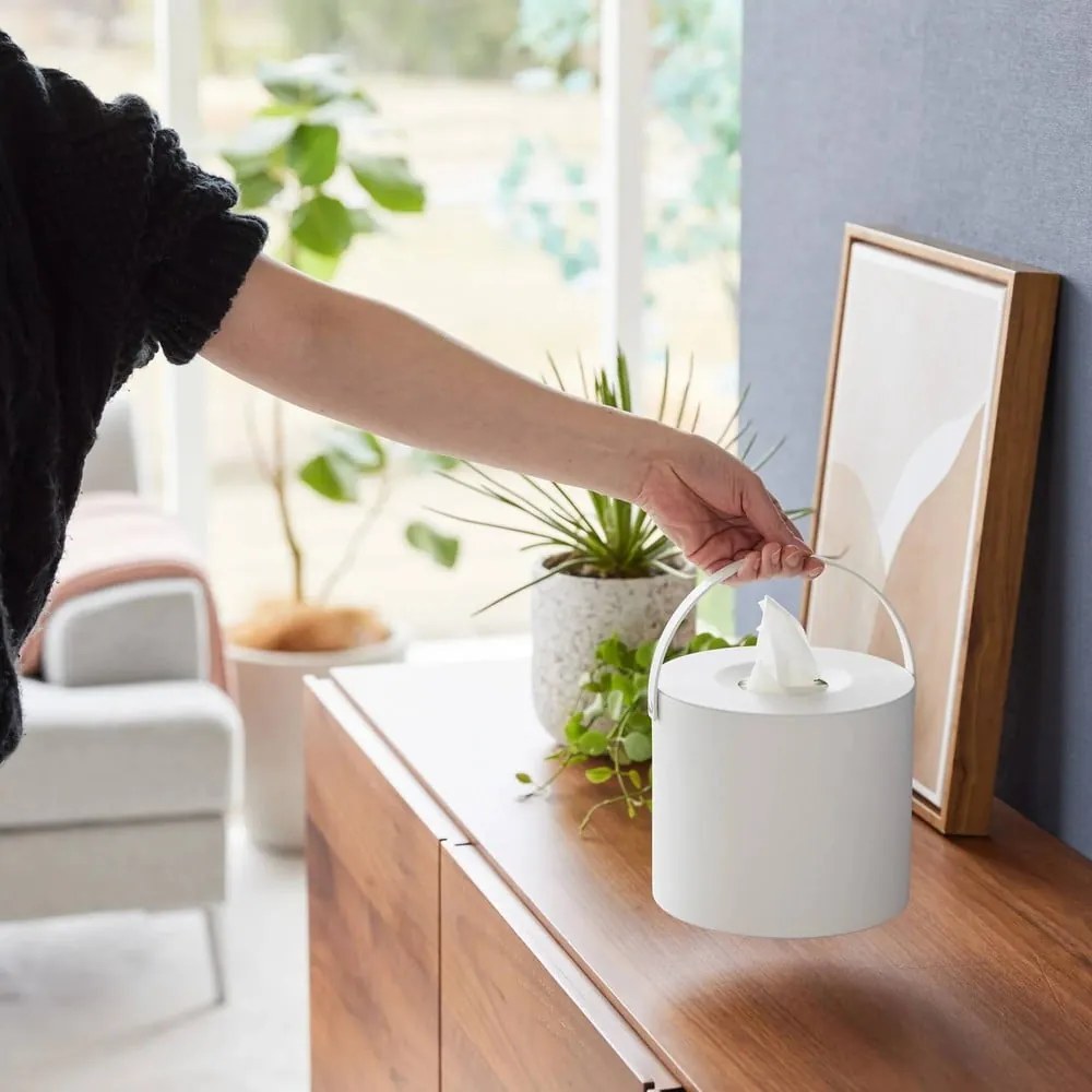 Метална кутия за носни кърпички Tower – YAMAZAKI