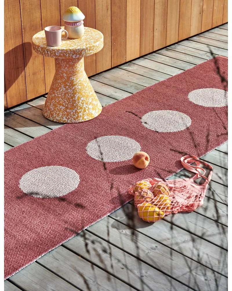 Светлочервена пътека за открито и закрито 70x280 cm Vera Pop Blush – Pappelina