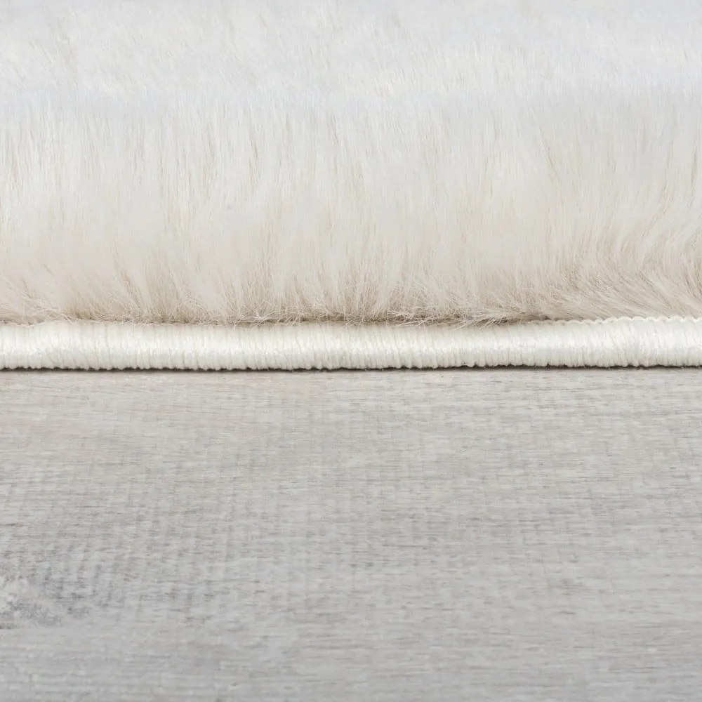 Бяла синтетична кожа 200x290 cm Ivy Luxury Fur – Flair Rugs