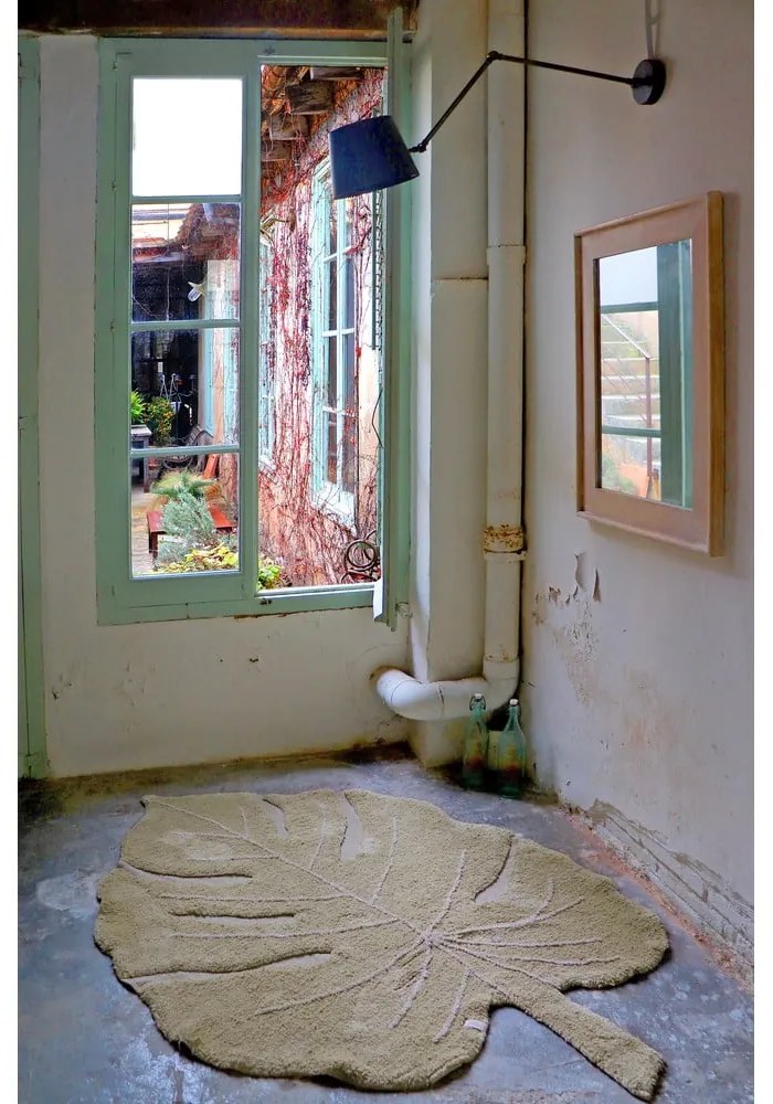 Ръчно изработен памучен детски килим подходящ за пране в цвят каки 120x180 cm Monstera Olive – Lorena Canals