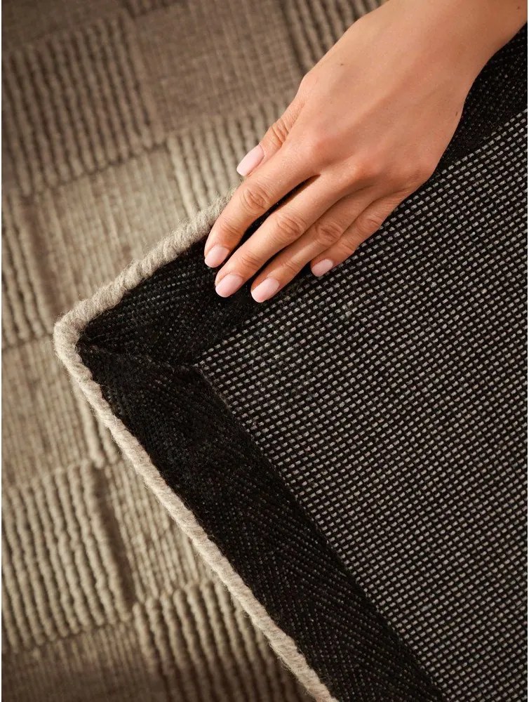 Кафяв ръчно изработен вълнен килим 200x300 cm Scala – Villeroy&amp;Boch