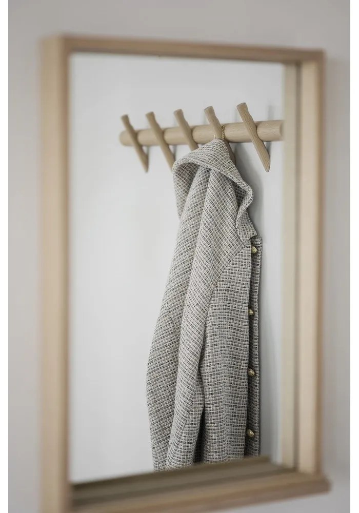 Стенна закачалка от дъбово дърво в естествен цвят Hillmond - Rowico