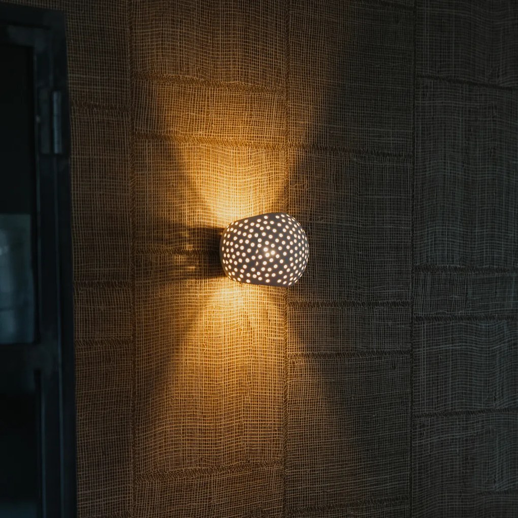 Модерна стенна лампа Бяла мазилка Сфера със светлинен ефект - Blur