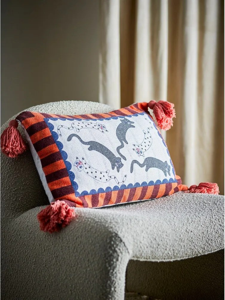 Декоративна възглавница със смес от памук 35x60 cm Missy – Bloomingville