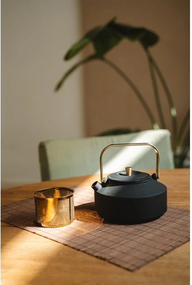 Черен чугунен чайник с цедка 1 l Shangdong – Bredemeijer