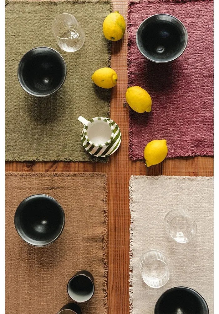 Памучни подложки за хранене в комплект от 2 бр. 38x50 cm Handloom – Lorena Canals