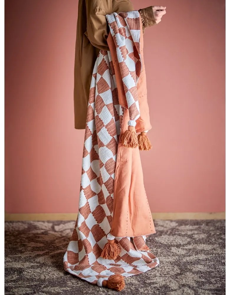 Кафяво/бежово памучно одеяло 130x150 cm Chola – Bloomingville