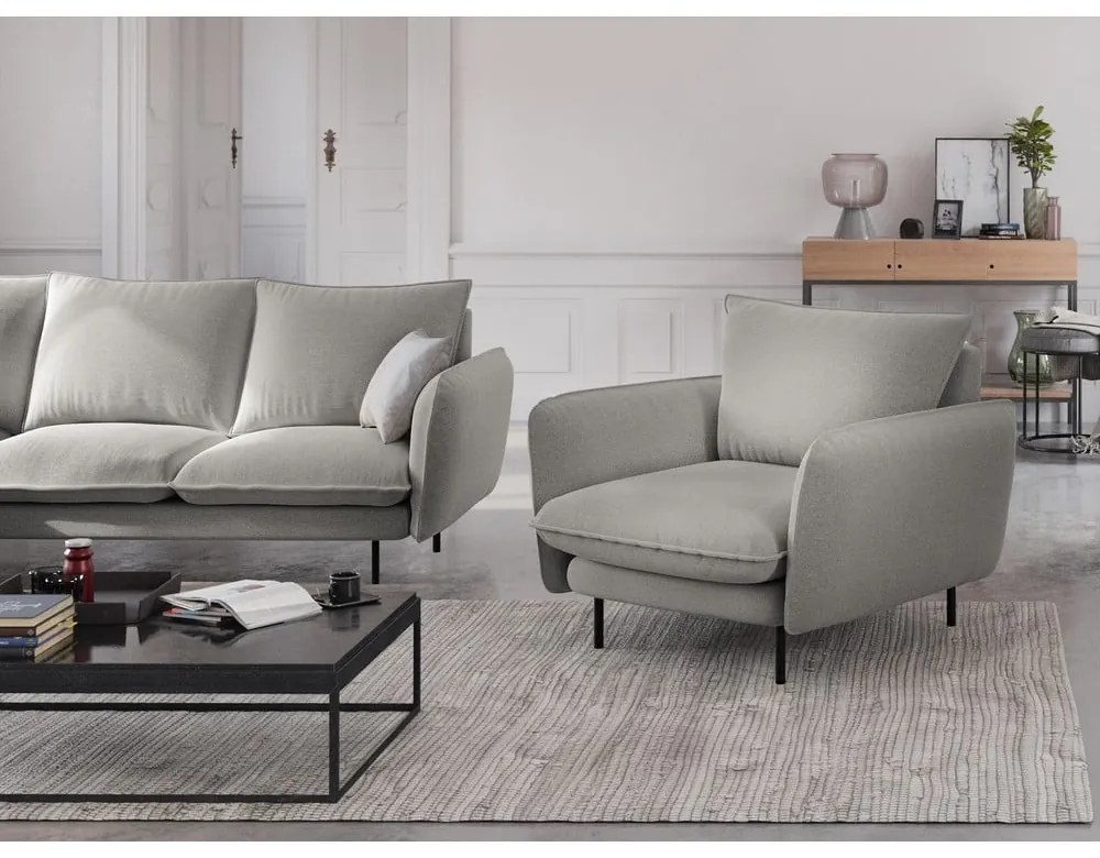 Кресло от светлосиво кадифе Vienna - Cosmopolitan Design