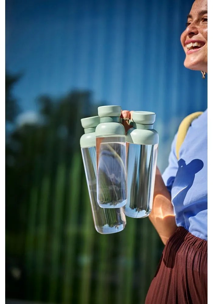 Черна тританова бутилка 900 ml Nordic black – Mepal