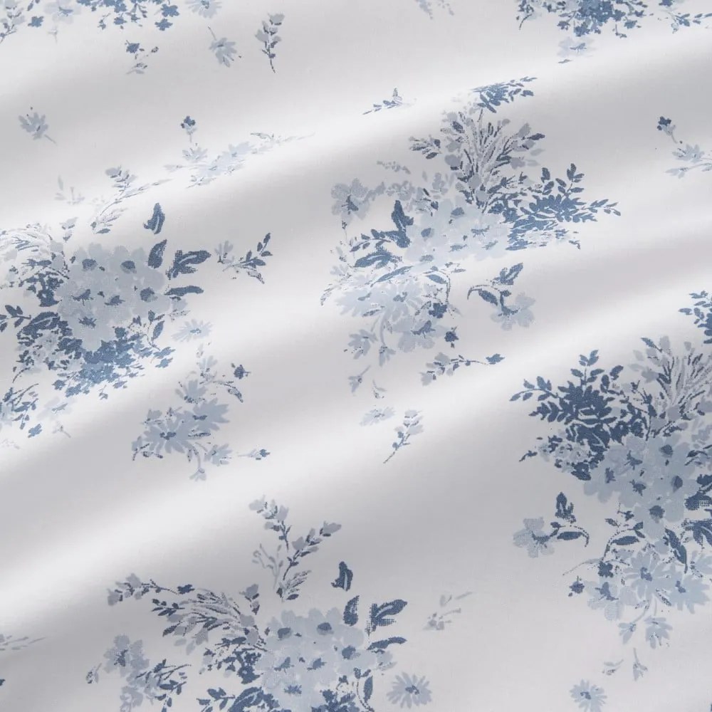 Бяло-синьо двойно удължено спално бельо 230x220 cm Lucie Floral Frill – Catherine Lansfield
