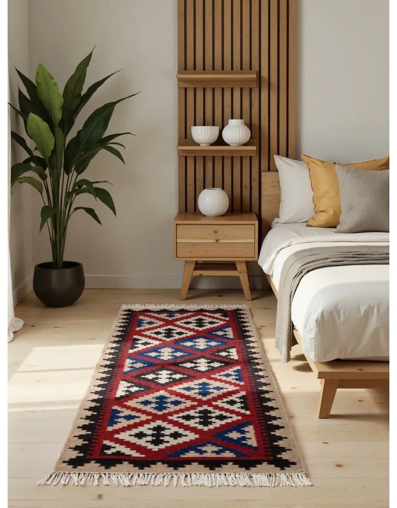 Червена двустранна ръчно изработена вълнена пътека 60x190 cm Kamal Rami – Nouristan