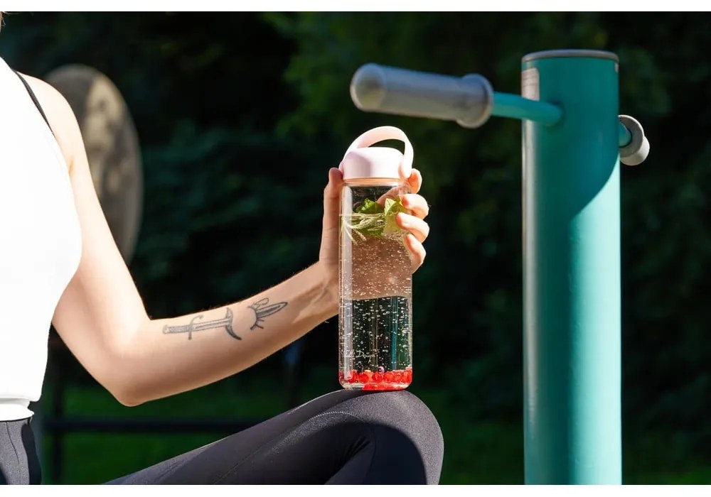 Бяла стъклена бутилка 540 ml Fuori – Vialli Design