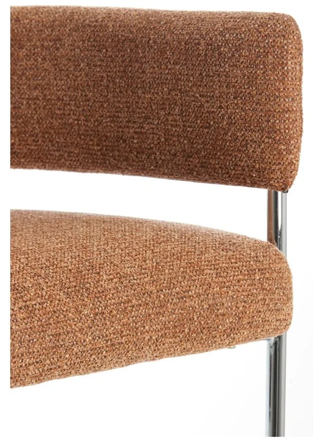 Светлокафяв тапициран трапезен стол с подлакътници Adante – Light & Living