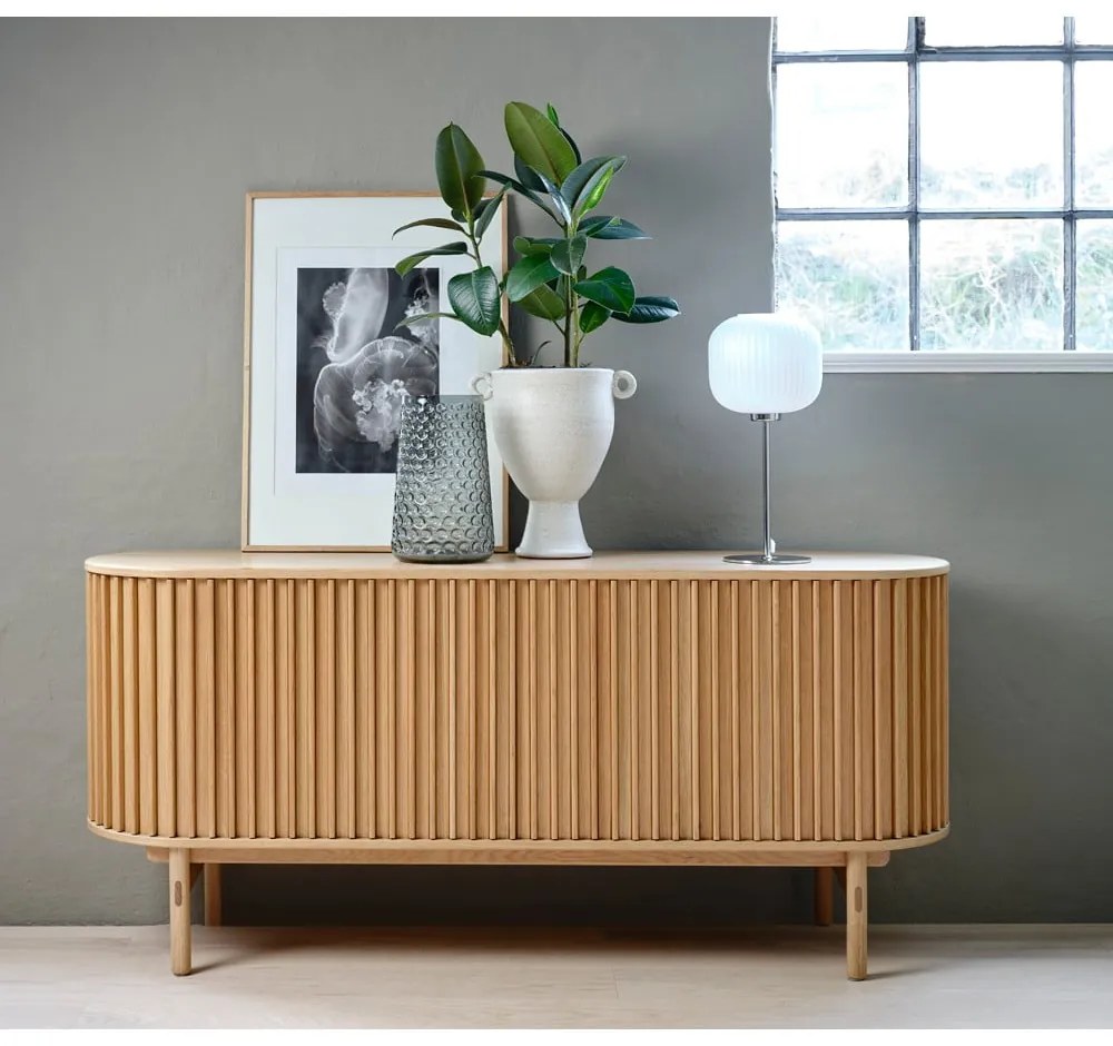 Нисък скрин от дъб 160x73 cm Carno - Unique Furniture