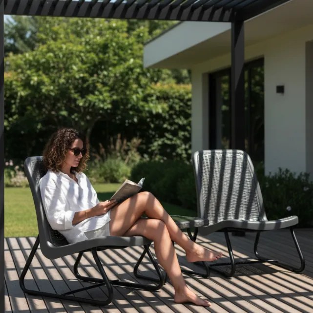 Градинско обзавеждане за балкон сиво - комплект 2 стола + маса