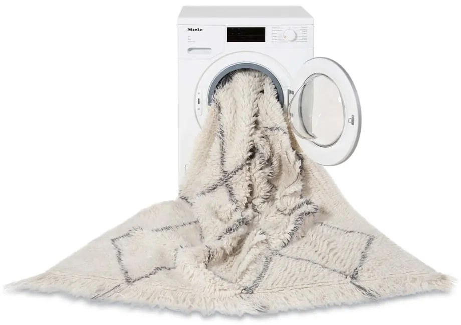 Кремав ръчно изработен вълнен килим подходящ за пране 140x200 cm Berber Soul – Lorena Canals