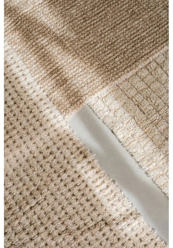 Ръчно изработен вълнен килим подходящ за пране в естествен цвят 80x140 cm Unexpected Wool – Lorena Canals