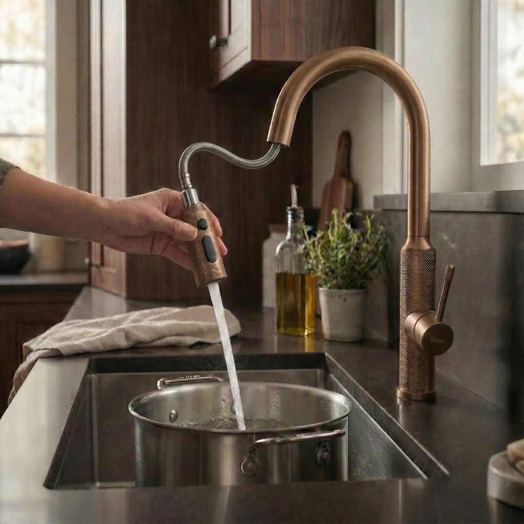 Смесител за кухня Rea Master Brush Copper