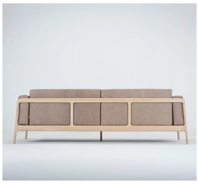 Светлокафяв диван от биволска кожа с масивна дъбова конструкция , 240 см Fawn - Gazzda