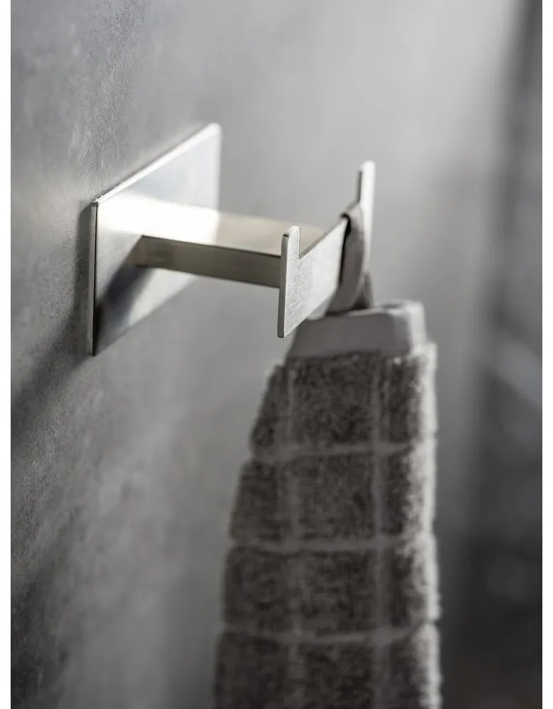 Кука без пробиване от неръждаема стомана в матово сребрист цвят Genova – Wenko