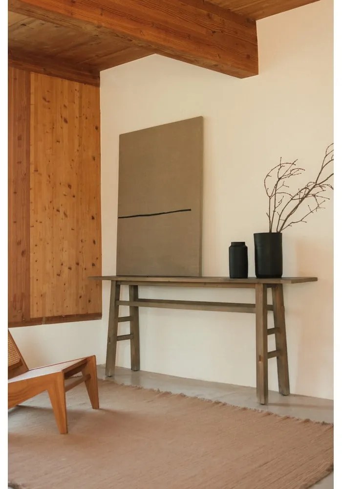 Ръчно изработен памучен килим в цвят жълта охра 140x200 cm Handloom – Lorena Canals