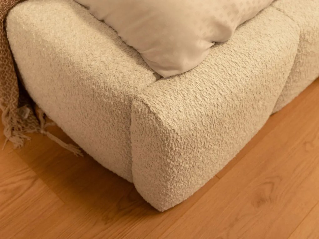 Тапицирано легло Kevson-Бежов-180 x 200