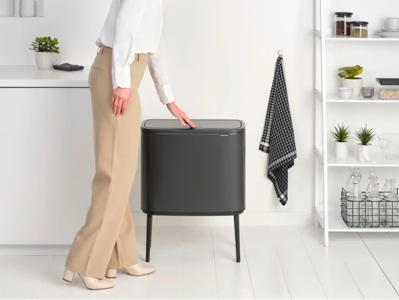 Кош за боклук Brabantia Bo Touch 1008854, 36 л, Плавно и безшумно отваряне, Голям отвор, Тъмносив