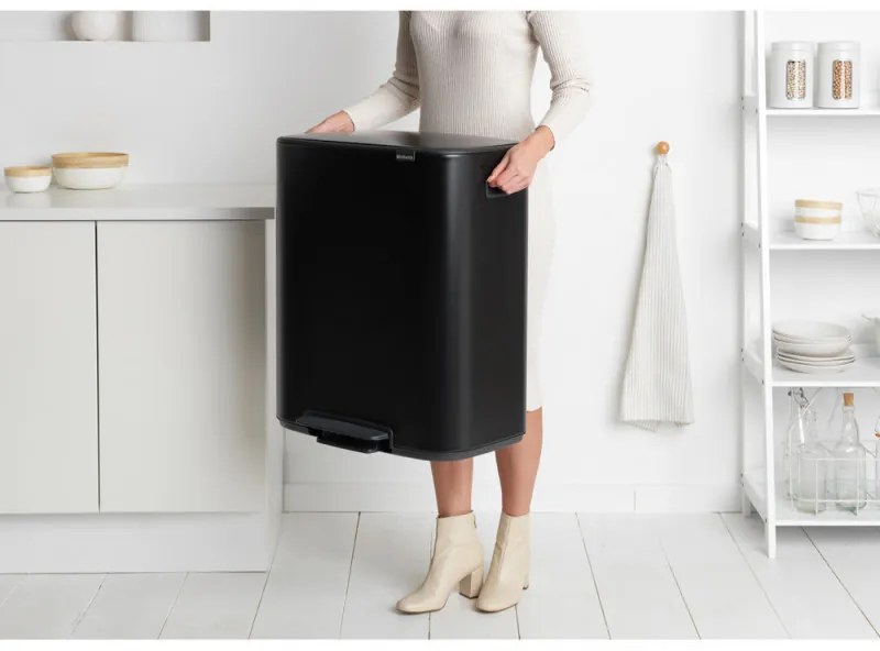 Кош за боклук Brabantia Bo Pedal 1003185, 60 л, Леко затваряне, Противоплъзгаща основа, Черен
