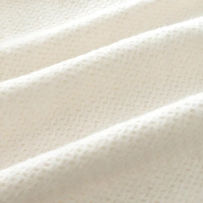 Турско памучно одеяло с декоративни пискюли - кремаво Ширина: 200 см | Дължина: 220 см