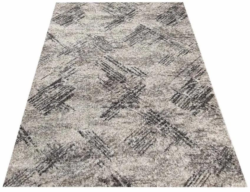 Модерен бежов килим с деликатен модел Ширина: 120 см | Дължина: 170 см