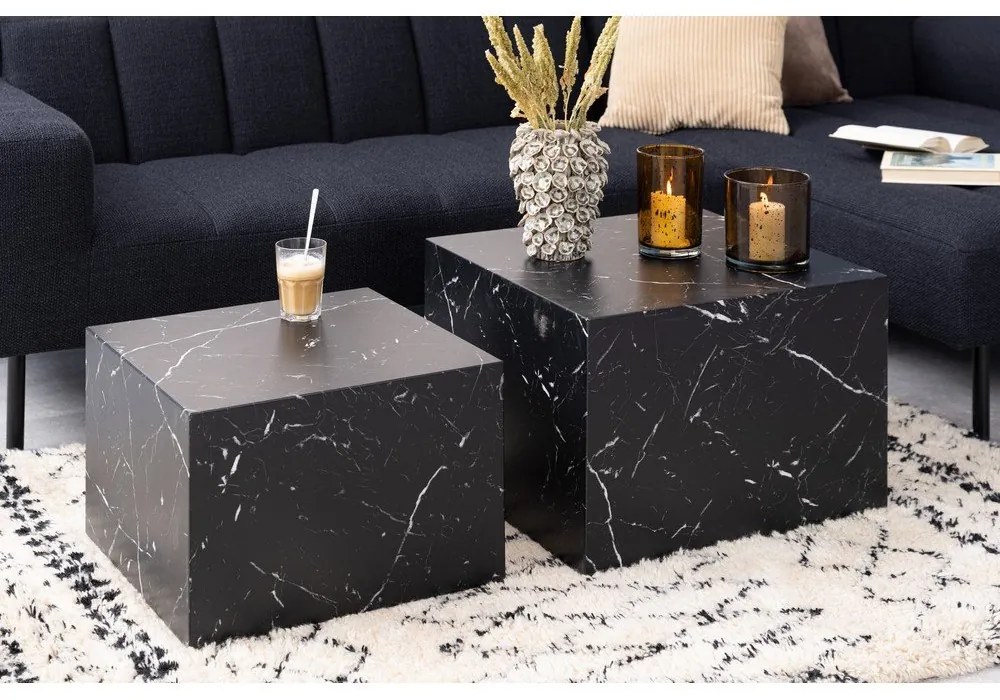 Черни масички за кафе в комплект от 2 бр. от декор от мрамор 58x58 cm Dice – Actona